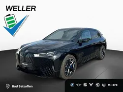 Black sapphire (schwarz) Gebraucht 2024 BMW iX Comfort Edition SUV | 55.885 € (Fairer Preis)