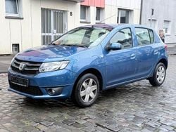 Blau Gebraucht 2013 Dacia Sandero Lauréate Limousine | 2.490 € (Superpreis)