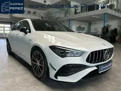 Weiß Gebraucht 2023 Mercedes CLA35 AMG Shooting Brake Premium Kombi | 49.439 € (Etwas zu teuer)