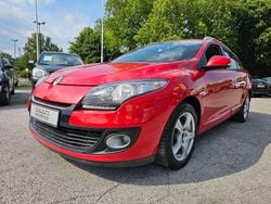 Hellrot Gebraucht 2013 Renault Mégane GrandTour Authentique Kombi | 4.290 € (Fairer Preis)