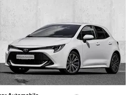 Weiß Gebraucht 2022 Toyota Corolla Limousine | 20.999 € (Fairer Preis)