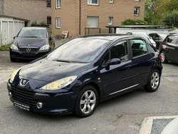 Blau Gebraucht 2006 Peugeot 307 Filou Limousine | 2.290 € (Etwas zu teuer)