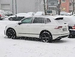 Weiß Gebraucht 2021 VW Tiguan Allspace R-line SUV | 31.999 € (Fairer Preis)