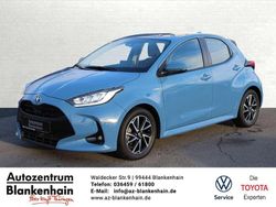 Blau Gebraucht 2021 Toyota Yaris Hybrid Kleinwagen | 16.990 € (Guter Preis)