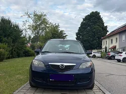 Blau Gebraucht 2005 Mazda 2 Kleinwagen | 1.500 €