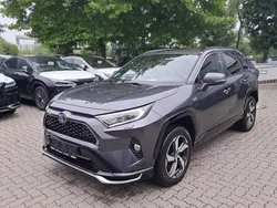 Grau Gebraucht 2021 Toyota RAV4 Hybrid SUV | 34.990 € (Guter Preis)