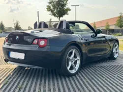 Schwarz Gebraucht 2003 BMW Z4 Performance Cabrio | 17.950 € (Teuer)