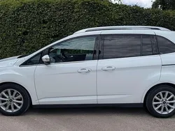 Weiß Gebraucht 2016 Ford Grand C-Max Titanium Van / Kleinbus | 10.199 € (Guter Preis)