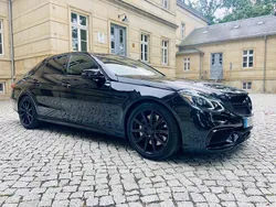 Schwarz Gebraucht 2013 Mercedes E63 AMG AMG Limousine | 39.000 €