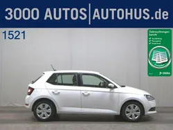Weiss Gebraucht 2021 Skoda Fabia Ambition Limousine | 9.980 € (Superpreis)