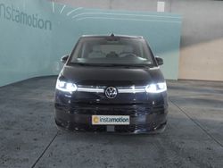 Schwarz Gebraucht 2023 VW T7 Style Van | 61.090 € (Teuer)