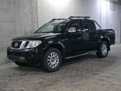 Schwarz Gebraucht 2012 Nissan Navara Abholung | 19.760 € (Teuer)