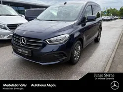 Cavansitblau Gebraucht 2023 Mercedes T180 Style Van / Kleinbus | 25.350 € (Guter Preis)