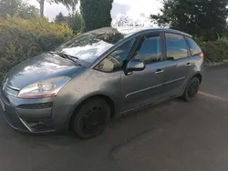 Grau Gebraucht 2009 Citroën C4 Picasso Van / Kleinbus | 2.000 € (Fairer Preis)