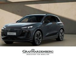 Grau Neu 2025 Audi Q6 e-tron Performance SUV | 76.990 € (Fairer Preis)