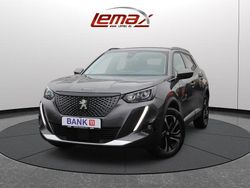 Grau Gebraucht 2021 Peugeot 2008 Allure SUV | 13.990 € (Fairer Preis)