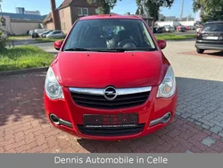 Rot Gebraucht 2012 Opel Agila Basis Kleinwagen | 3.990 € (Fairer Preis)