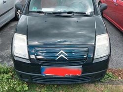 Schwarz Gebraucht 2005 Citroën C2 Kleinwagen | 900 €