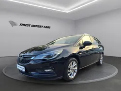 Schwarz Gebraucht 2017 Opel Astra Kombi | 11.990 € (Fairer Preis)