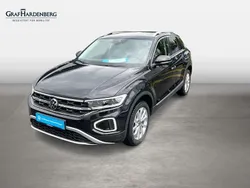 Schwarz Gebraucht 2024 VW T-Roc Style SUV | 30.260 € (Fairer Preis)