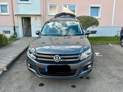 Grau Gebraucht 2014 VW Tiguan SUV | 13.700 € (Fairer Preis)