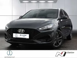 Grau Neu 2024 Hyundai i30 Advantage Limousine | 26.690 € (Fairer Preis)