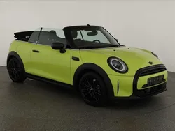 Andere Gebraucht 2024 Mini One Cabriolet Classic Cabrio | 29.835 €
