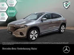 Grau Gebraucht 2024 Mercedes EQA300 Progressive SUV | 36.990 € (Fairer Preis)