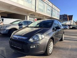 Colore esterno Gebraucht 2011 Fiat Punto Dynamic Kleinwagen | 5.000 € (Fairer Preis)