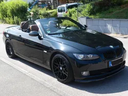 Schwarz Gebraucht 2009 BMW 325 Cabriolet Comfort Edition Cabrio | 14.990 €