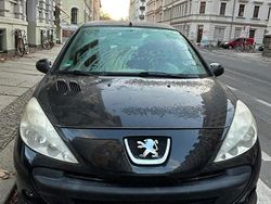 Schwarz Gebraucht 2009 Peugeot 206+ Kleinwagen | 2.000 €