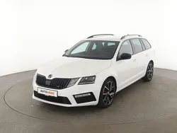 Weiß Gebraucht 2019 Skoda Octavia RS Kombi | 21.180 € (Guter Preis)