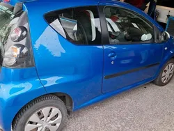 Blau Gebraucht 2011 Citroën C1 Kleinwagen | 2.490 € (Guter Preis)