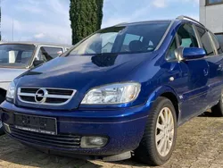 Ultrablau mi2 Gebraucht 2005 Opel Zafira Njoy Van / Kleinbus | 999 € (Superpreis)