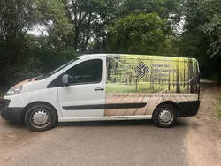 Weiß Gebraucht 2011 Peugeot Expert Van | 4.600 € (Etwas zu teuer)