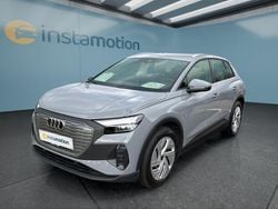 Grau Gebraucht 2022 Audi Q4 e-tron SUV | 24.099 € (Guter Preis)