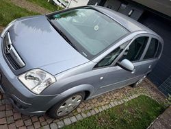 Blau Gebraucht 2007 Opel Meriva Van / Kleinbus | 1.500 € (Guter Preis)