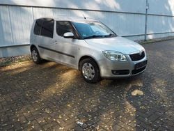 Silber Gebraucht 2010 Skoda Roomster Style Van / Kleinbus | 2.990 € (Superpreis)