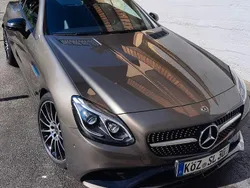 Grau Gebraucht 2017 Mercedes SLC300 Cabrio | 36.500 € (Teuer)