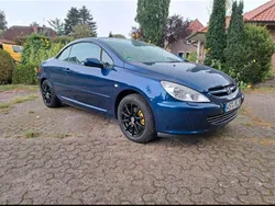 Blau Gebraucht 2007 Peugeot 307 CC Cabrio | 2.250 € (Fairer Preis)