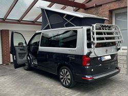 Blau Gebraucht 2024 VW T6.1 California Van | 73.999 € (Teuer)