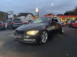 Black sapphire metallic Gebraucht 2011 BMW 320 Cabriolet Performance Cabrio | 8.899 € (Guter Preis)