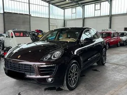 Braun Gebraucht 2014 Porsche Macan S SUV | 28.500 € (Fairer Preis)