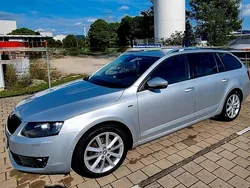 Silber Gebraucht 2016 Skoda Octavia Joy Kombi | 9.600 € (Guter Preis)