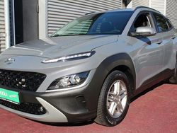 Grau (metallic) Gebraucht 2022 Hyundai Kona Pure SUV | 18.479 € (Fairer Preis)
