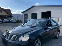 Schwarz Gebraucht 2005 Mercedes C220 Limousine | 2.700 € (Fairer Preis)