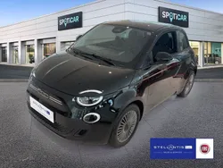 Onyx black Neu 2024 Fiat 500e Icon Limousine | 20.790 €