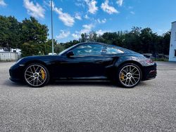 Schwarz Gebraucht 2018 Porsche 911 Turbo S Coupé | 169.911 € (Etwas zu teuer)