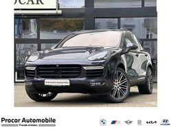 Violett Gebraucht 2017 Porsche Cayenne Turbo Sport SUV | 46.880 € (Guter Preis)