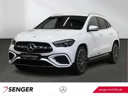 Weiß Gebraucht 2025 Mercedes GLA200 AMG SUV | 44.970 € (Fairer Preis)